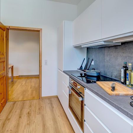 Kaza Guesthouse, Centrally Located 2 & 3 Bedroom Apartments In Augsburg Exterior foto
