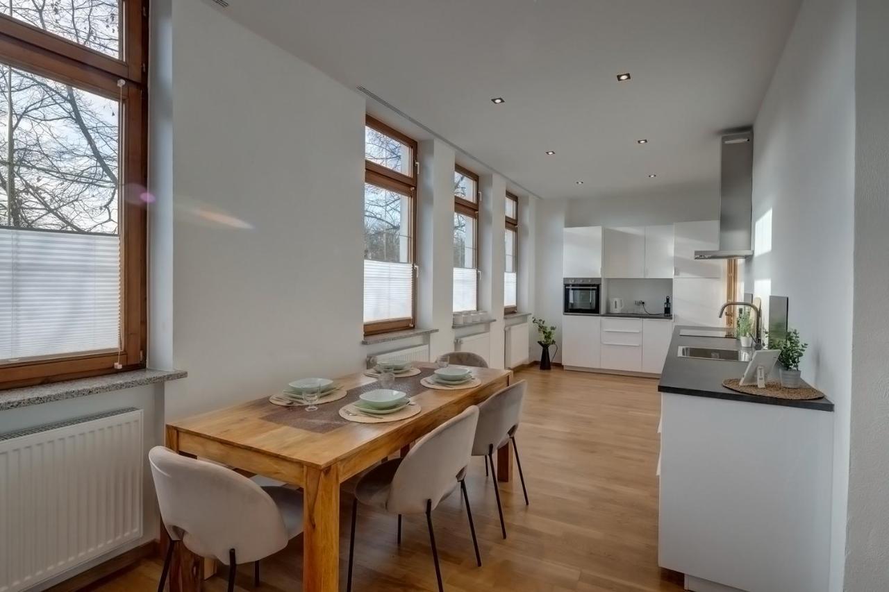 Kaza Guesthouse, Centrally Located 2 & 3 Bedroom Apartments In Augsburg Exterior foto